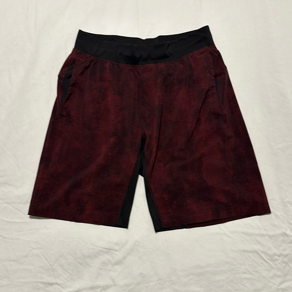 Lululemon T.H.E. 9” Short - Picture 1 of 5